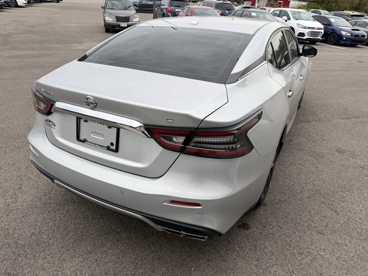 Used 2021 Nissan Maxima 3.5 SV w/ Floor Mat Group FWD image 9