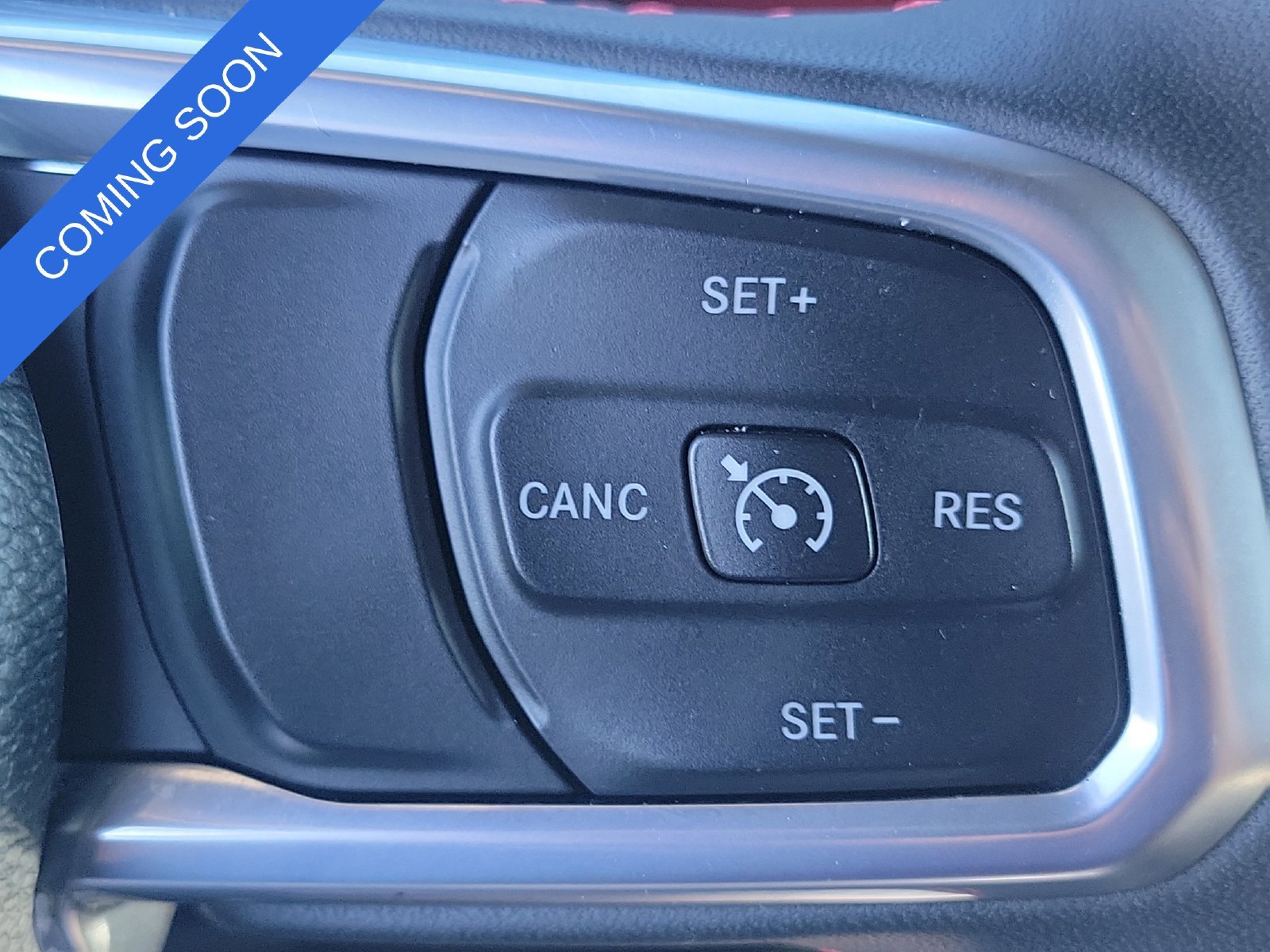 Used 2023 Jeep Gladiator Rubicon w/ Trailer Tow Package AWD/4WD image 9