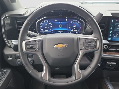 Used 2024 Chevrolet Silverado 2500 LT w/ All Star Edition AWD/4WD image 9