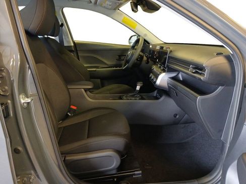 New 2026 Hyundai Kona SE FWD image 15