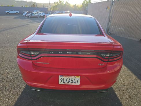 Used 2016 Dodge Charger R/T RWD image 8