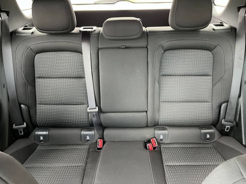 Used 2025 Chevrolet Equinox LT FWD image 38