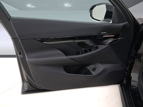 New 2026 BMW 530i 530i w/ Premium Package image 12