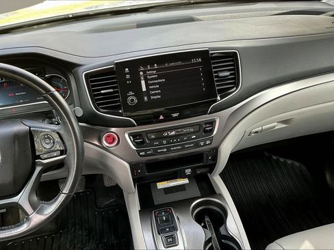 Used 2021 Honda Pilot Special Edition image 9