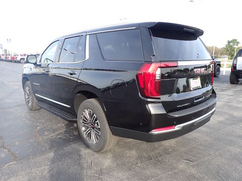 New 2026 GMC Yukon Elevation image 5