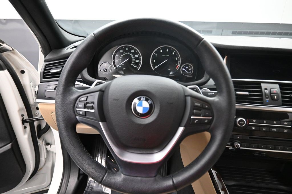 Used 2018 BMW X4 xDrive28i AWD/4WD image 11