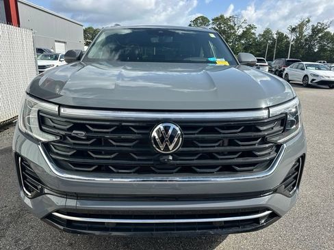 Used 2025 Volkswagen Atlas Cross Sport SEL Premium R-Line AWD/4WD image 2