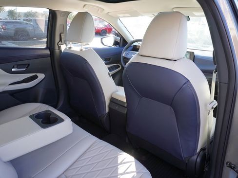 New 2026 Nissan Sentra SL w/ Floor Mat Package FWD image 10