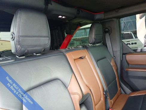 Used 2022 Ford Bronco Outer Banks AWD/4WD image 10