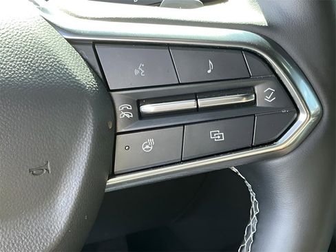 Used 2024 Chevrolet Traverse Z71 w/ Enhanced Driving Package image 18