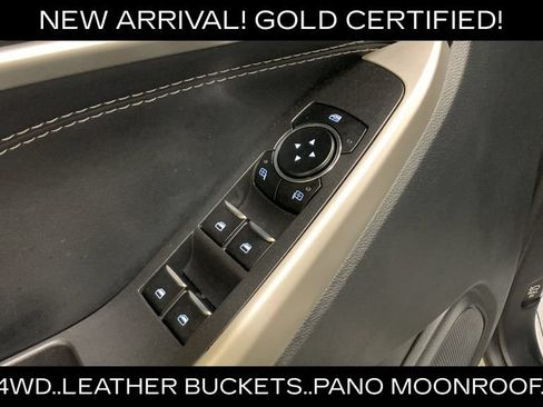 Used 2022 Ford Explorer XLT w/ Equipment Group 202A AWD/4WD image 30