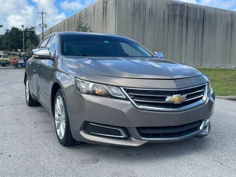 Used 2017 Chevrolet Impala LT FWD image 4
