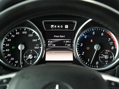 Used 2015 Mercedes-Benz G 550 image 26