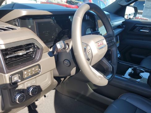 New 2026 GMC Yukon XL AT4 image 16