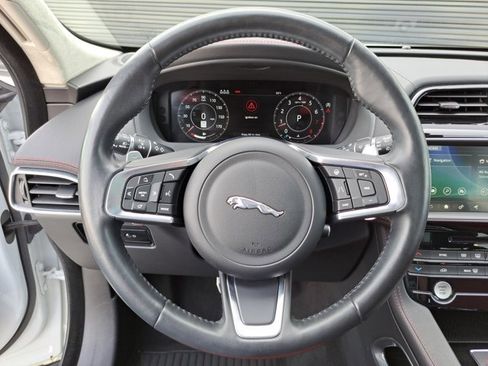 Used 2020 Jaguar F-PACE Checkered Flag image 26