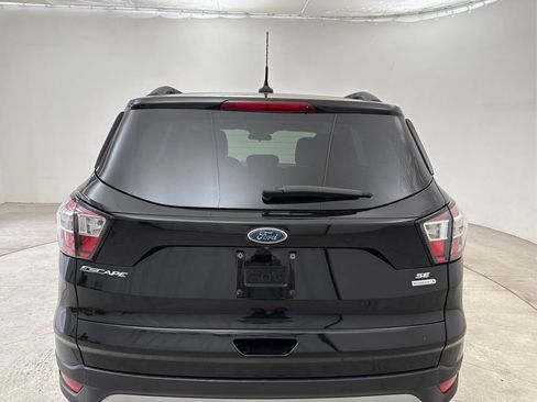 Used 2018 Ford Escape SE w/ SE Sync 3 Package FWD image 24