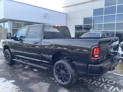 Used 2025 RAM 2500 Big Horn AWD/4WD image 6
