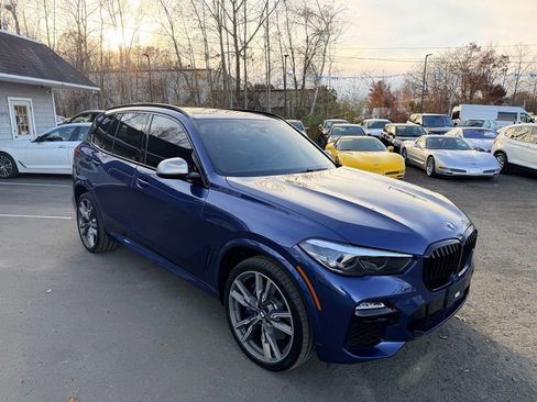 Used 2020 BMW X5 M50i image 8