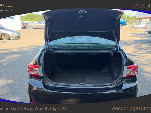 Used 2013 Toyota Corolla LE FWD image 30