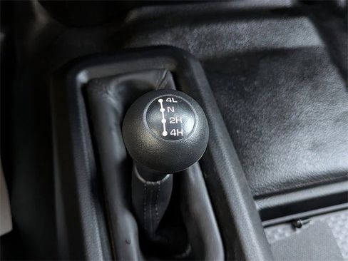 Used 2022 RAM 2500 Tradesman w/ Chrome Appearance Group image 22