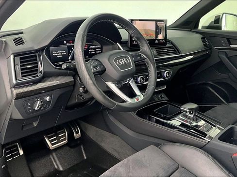 Used 2023 Audi SQ5 Prestige w/ Prestige Package AWD/4WD image 17