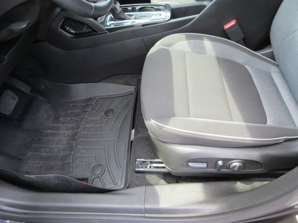 Certified 2024 Chevrolet TrailBlazer LT w/ Convenience Package FWD image 20