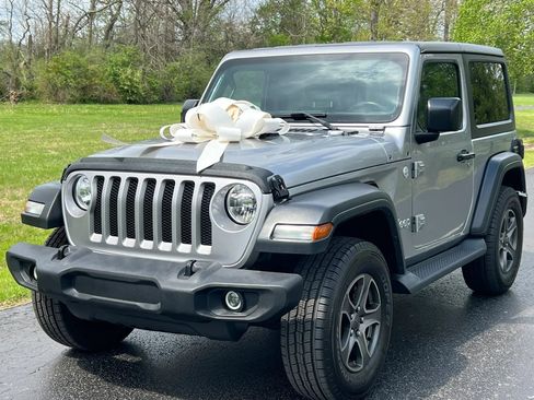 Used 2018 Jeep Wrangler Sport AWD/4WD image 1