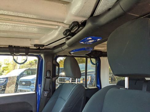 Used 2020 Jeep Wrangler Unlimited Sport image 20