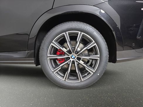 New 2026 BMW X6 xDrive40i w/ Climate Comfort Package image 34