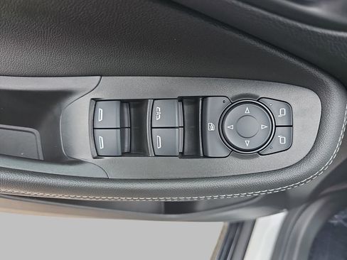 Used 2024 Buick Encore GX Sport Touring w/ Experience Buick Package FWD image 33