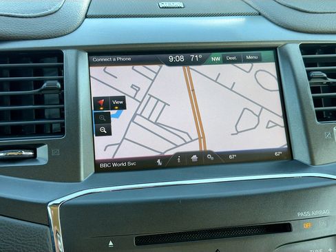 Used 2013 Lincoln MKS image 14