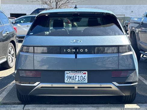 Used 2024 Hyundai Ioniq 5 SEL image 4