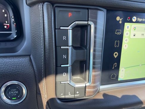 Used 2024 GMC Yukon XL Denali w/ Denali Reserve Package AWD/4WD image 20