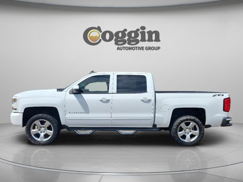 Used 2018 Chevrolet Silverado 1500 LT w/ All Star Edition image 2