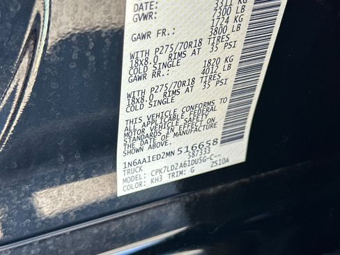 Used 2021 Nissan Titan PRO-4X w/ Pro-4x Convenience Package AWD/4WD image 27