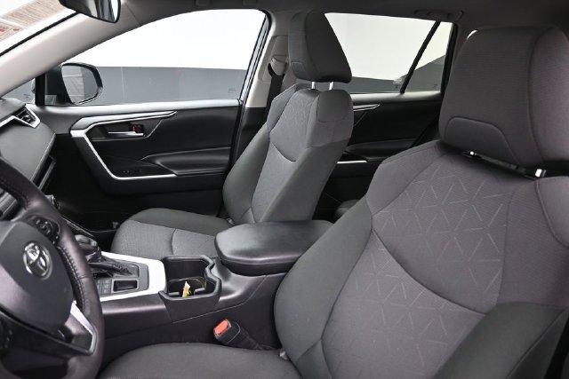 Certified 2024 Toyota RAV4 XLE AWD/4WD image 26