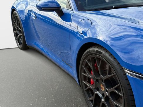 Used 2025 Porsche 911 Carrera GTS image 20