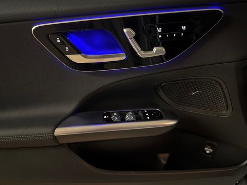 New 2026 Mercedes-Benz C 300 Sedan image 10