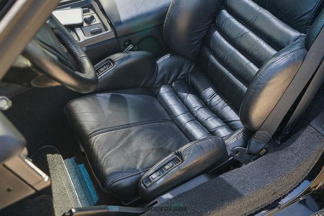 Used 1990 Chevrolet Corvette ZR-1 RWD image 36