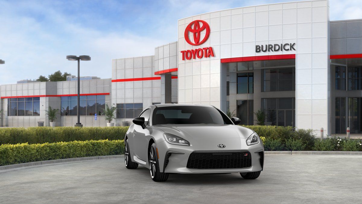 New 2026 Toyota GR86 Premium w/ ALL Weather Mat Package (TMS) RWD image 18