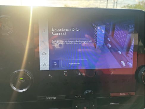 Used 2023 Lexus NX 250 FWD w/ Towing Package (2000 Lbs) image 10