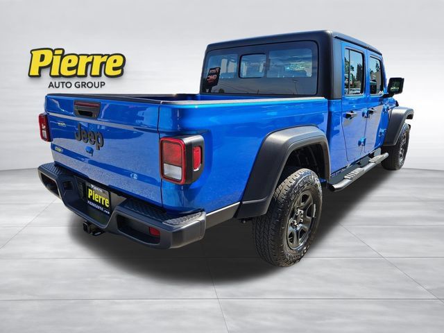 Used 2023 Jeep Gladiator Sport w/ Trailer Tow Package AWD/4WD image 5