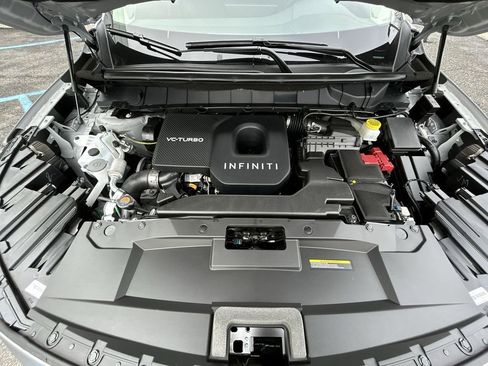 New 2026 INFINITI QX60 Luxe image 10