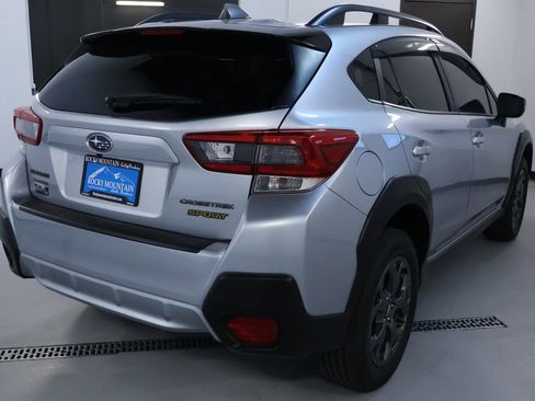 Used 2021 Subaru Crosstrek 2.5i Sport w/ Moonroof Package AWD/4WD image 7