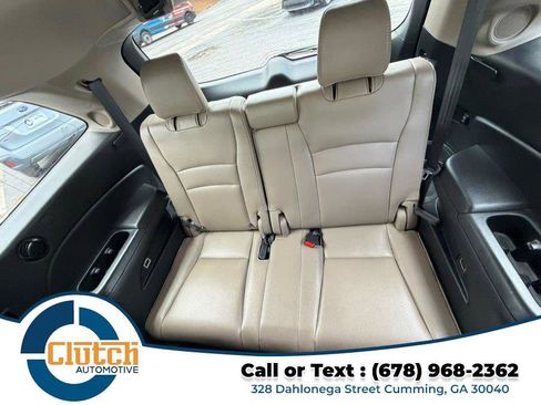 Used 2016 Honda Pilot Touring image 18