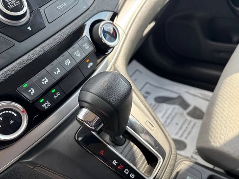 Used 2016 Honda CR-V SE image 24