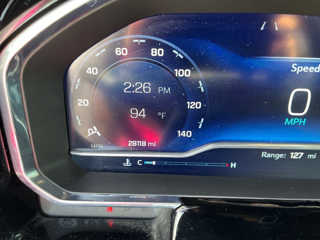 Used 2023 Chevrolet Silverado 1500 LT AWD/4WD image 19
