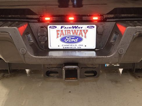 Certified 2022 Ford F450 Platinum w/ FX4 Off-Road Package image 42