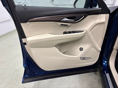 Used 2023 Buick Envision Avenir AWD/4WD image 14