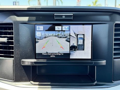 New 2025 Ford F250 XL w/ 360-Degree Camera Package AWD/4WD image 30